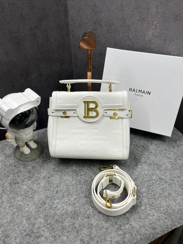 Balmain Handbag For Women (BSF811) - stayhit.in Balmain Handbag For Women (BSF811) - stayhit.in