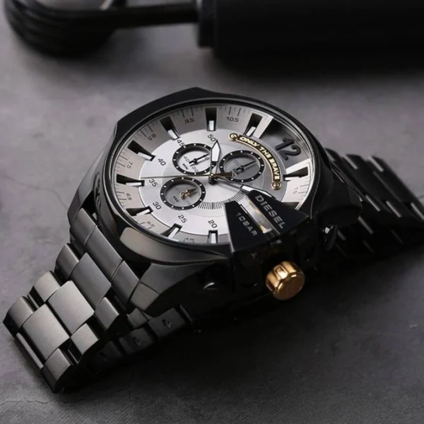 Diesel 10 Bar Watch Only The Brave For Men Diesel 10 Bar Watch Only The Brave For Men
