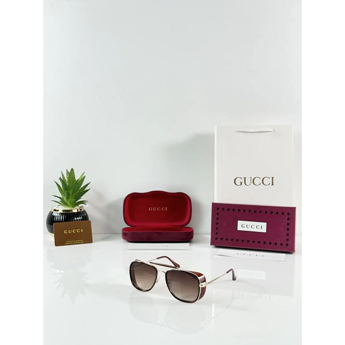 Elegant Gucci Sunglasses Gold Brown For Men (BOT3573) - stayhit.in Elegant Gucci Sunglasses Gold Brown For Men (BOT3573) - stayhit.in