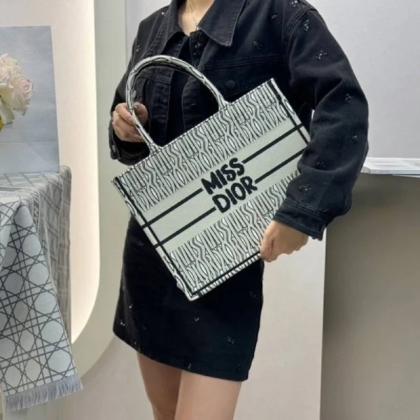 Elegant Miss Dior Book Large Tote Bag With Og Box & Dust Bag For Women (SOS477) - stayhit.in