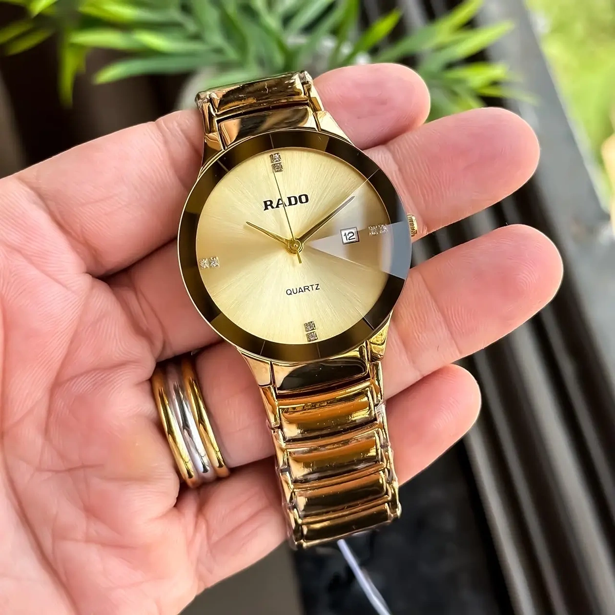 Elegant Rado Watch Gold TT Gold For Men (JH534) - stayhit.in Elegant Rado Watch Gold TT Gold For Men (JH534) - stayhit.in