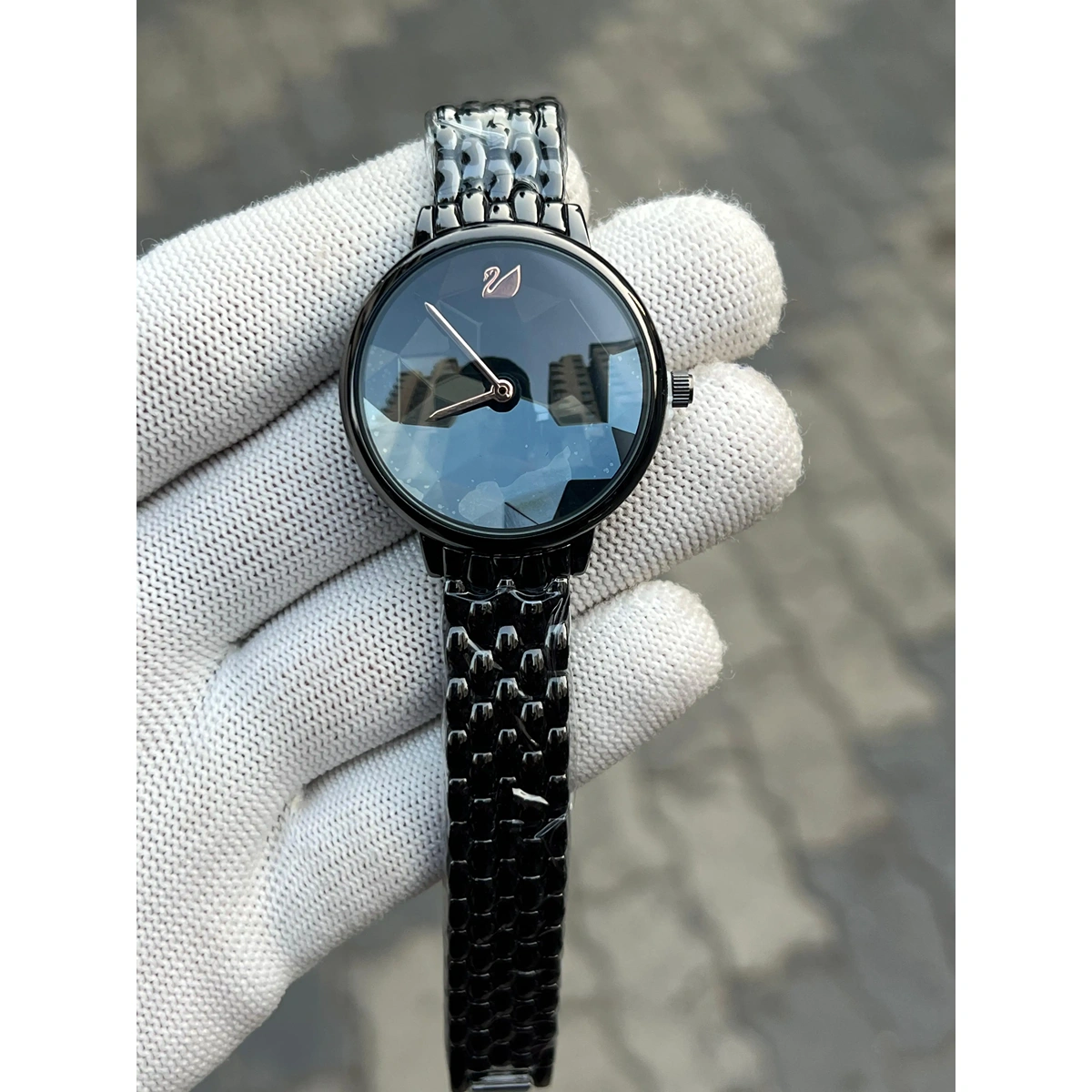 Elegant Swarovski Crystal Watch Black For Women (JH724) - stayhit.in Elegant Swarovski Crystal Watch Black For Women (JH724) - stayhit.in