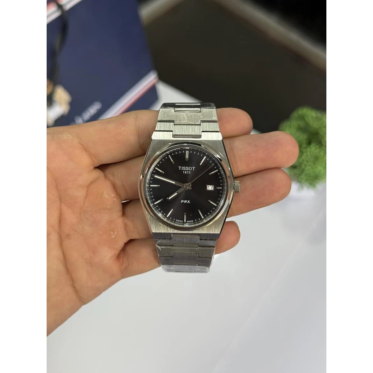 Elegant Tissot Prx Stainless Steel Watch Silver Black For Men (FGS124) - stayhit.in Elegant Tissot Prx Stainless Steel Watch Silver Black For Men (FGS124) - stayhit.in