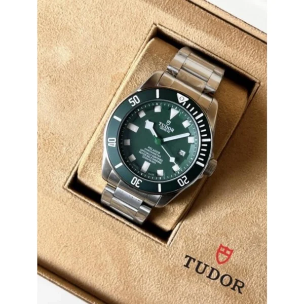 Elegant Tudor Pelagos Titanium Watch For Men (BOT3952) - stayhit.in Elegant Tudor Pelagos Titanium Watch For Men (BOT3952) - stayhit.in