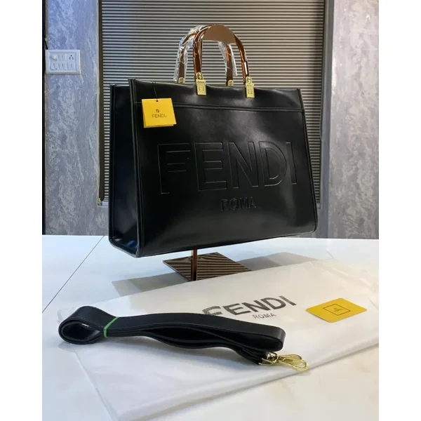 Fendi Handbag For Women (LAB900) - stayhit.in Fendi Handbag For Women (LAB900) - stayhit.in