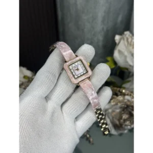 Gucci Watch Gold Pink For Women