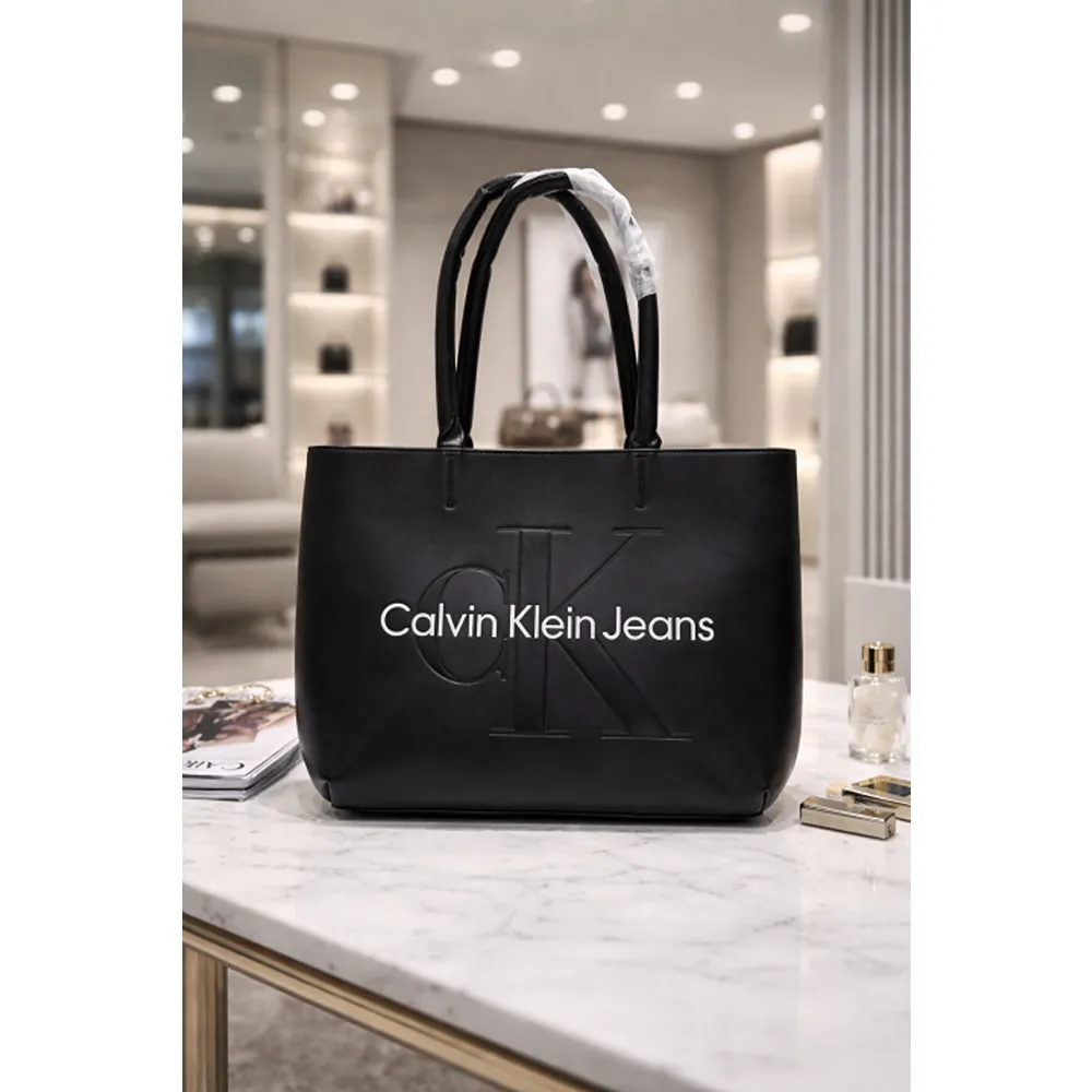 Luxurious Calvin Klein Tote Bag For Women (SUP8227) - stayhit.in Luxurious Calvin Klein Tote Bag For Women (SUP8227) - stayhit.in