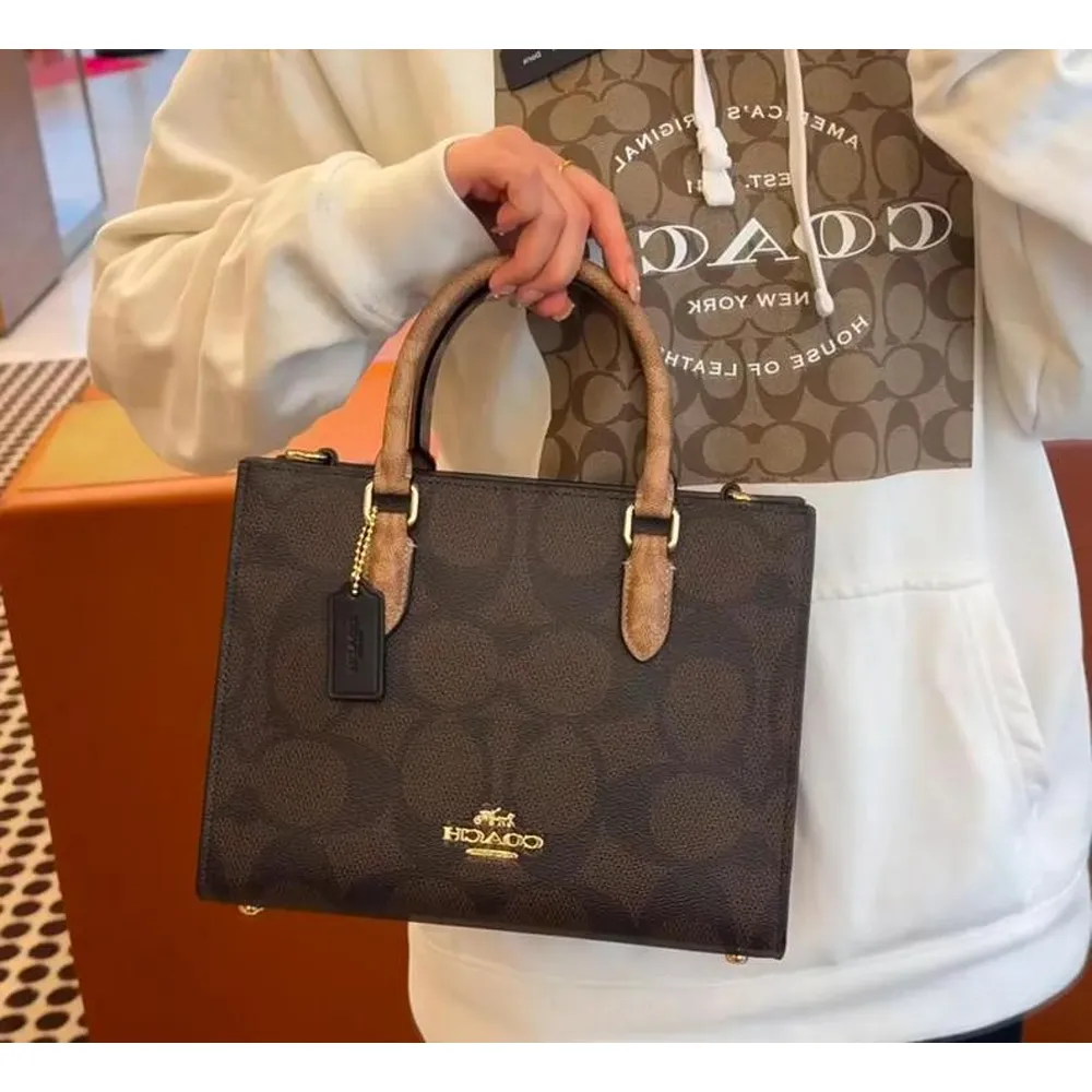 Luxurious Coach Maggie Tote Bag With Box For Women (SUP8233) - stayhit.in Luxurious Coach Maggie Tote Bag With Box For Women (SUP8233) - stayhit.in