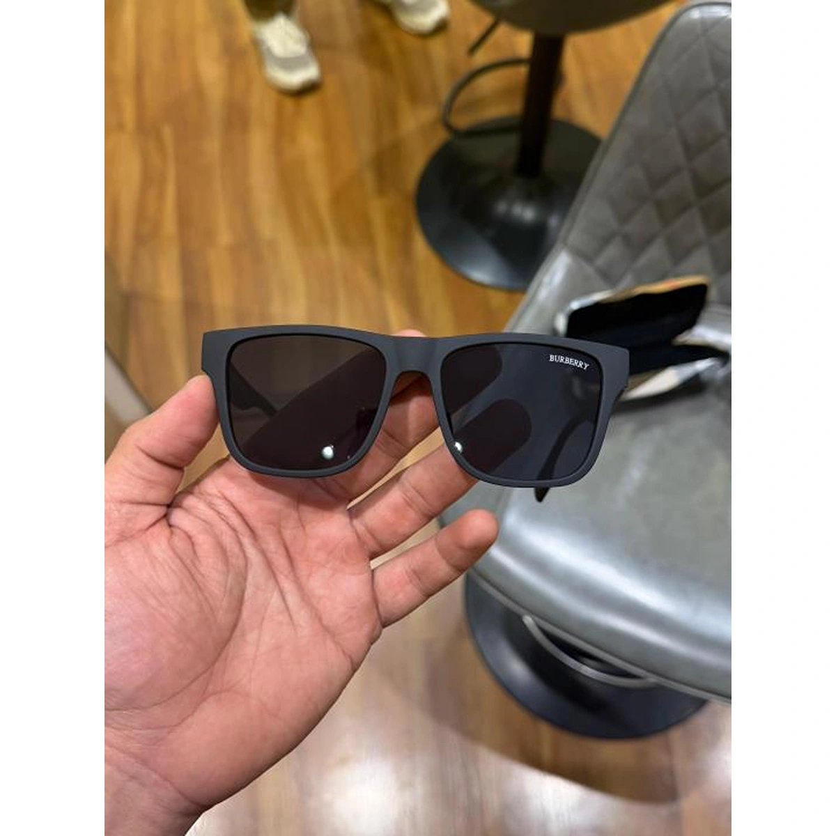 Luxury Burberry Sunglasses Matte Black For Men (BOT3532) - stayhit.in Luxury Burberry Sunglasses Matte Black For Men (BOT3532) - stayhit.in
