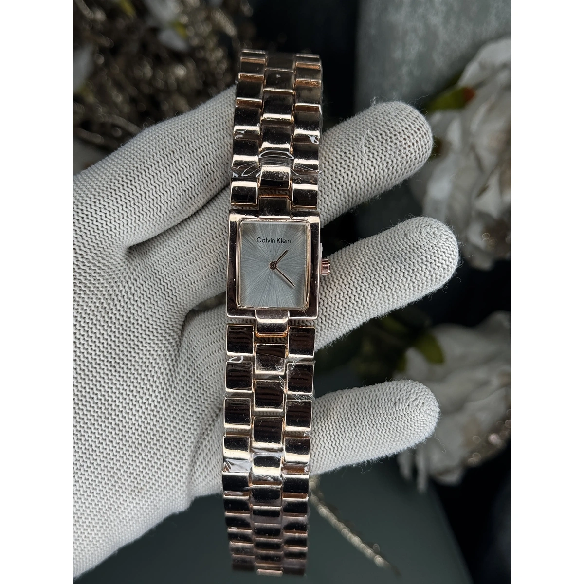 Luxury Calvin Klein Watch Copper White For Women (JH742) - stayhit.in Luxury Calvin Klein Watch Copper White For Women (JH742) - stayhit.in