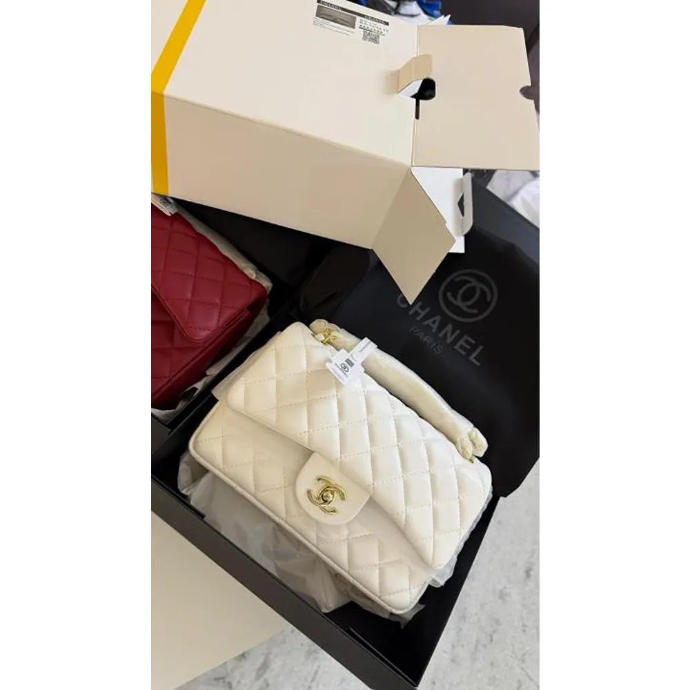 Luxury Chanel Jumbo Handbag With Og Box For Women (SUP8209) - stayhit.in Luxury Chanel Jumbo Handbag With Og Box For Women (SUP8209) - stayhit.in