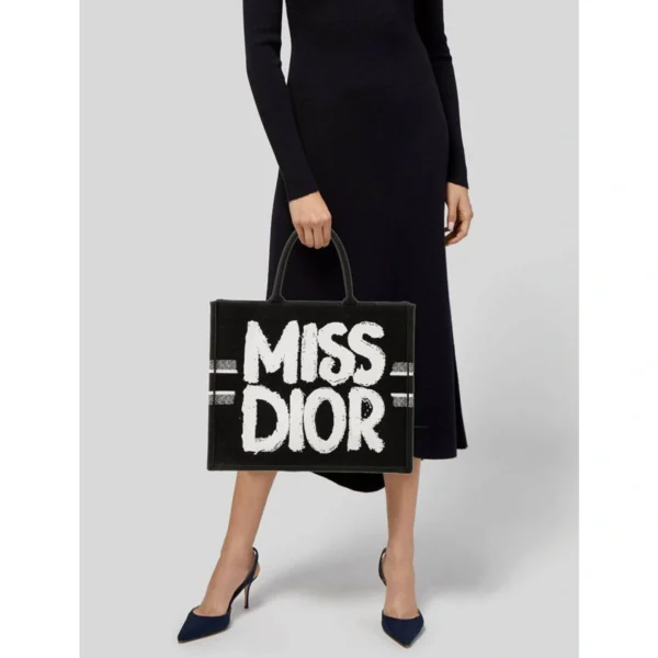 Luxury Christian Dior Tote Bag With Og Box For Women (BT265) - stayhit.in Luxury Christian Dior Tote Bag With Og Box For Women (BT265) - stayhit.in
