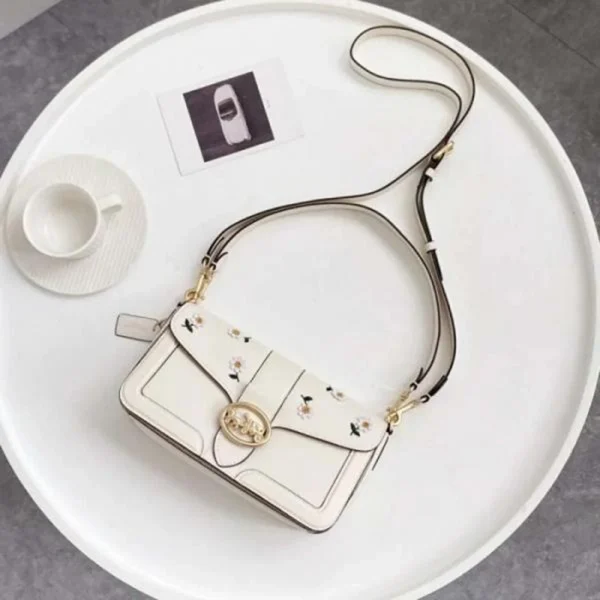 Luxury Coach Signature Shoulder Bag With Og Box Dust Bag For Women (BOT2779) - stayhit.in