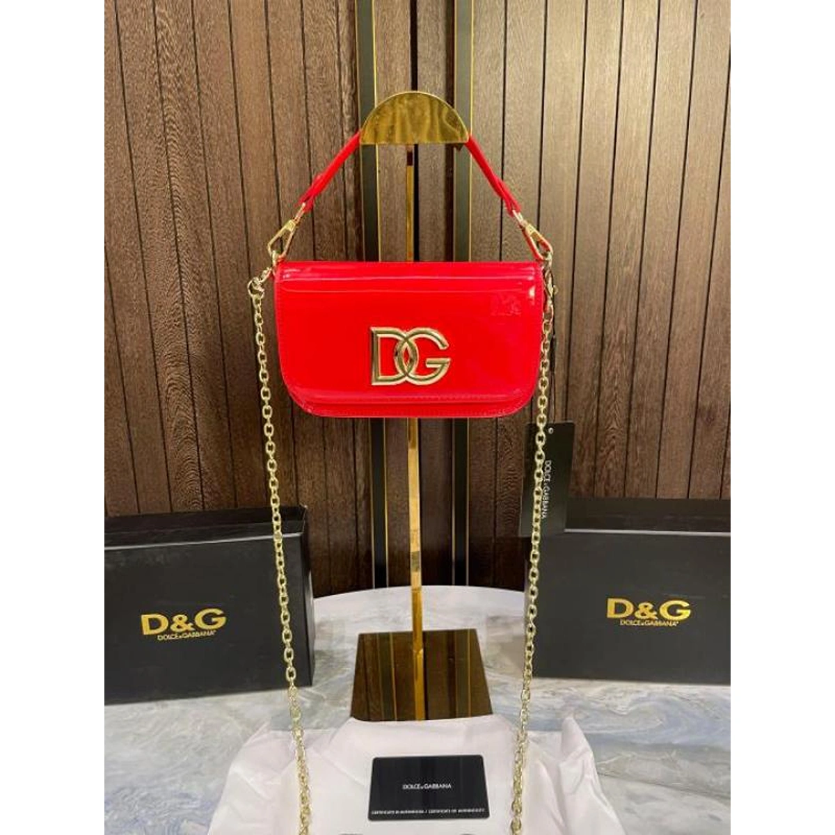 Luxury Dolce & Gabbana Handbag With Box For Women (BOT4023) - stayhit.in Luxury Dolce & Gabbana Handbag With Box For Women (BOT4023) - stayhit.in