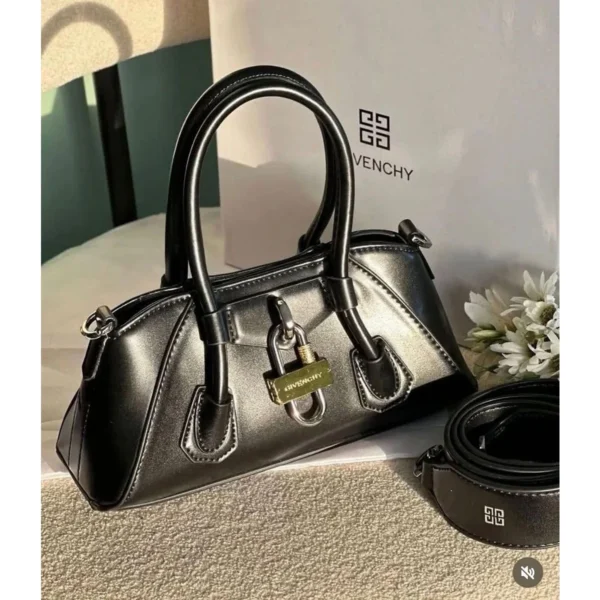 Luxury Givenchy Mini Antigona Handbag Black With Og Box For Women (LAB220) - stayhit.in