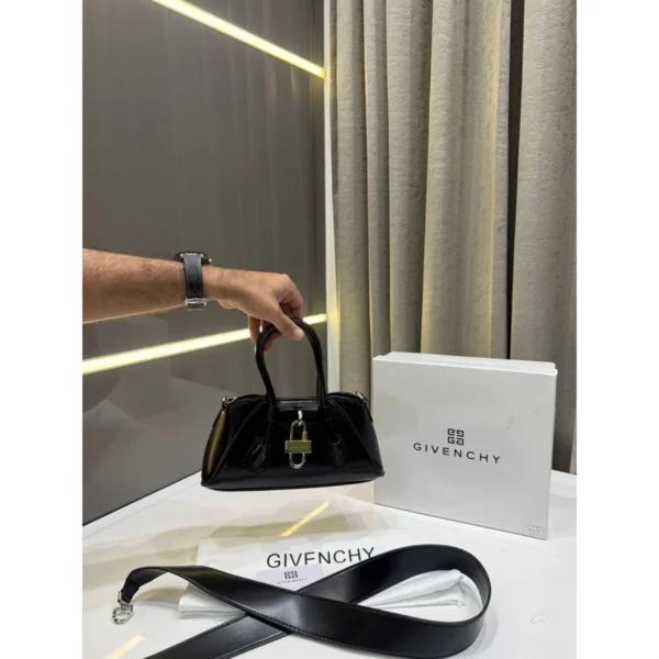 Luxury Givenchy Mini Antigona Handbag Black With Og Box For Women (LAB220) - stayhit.in