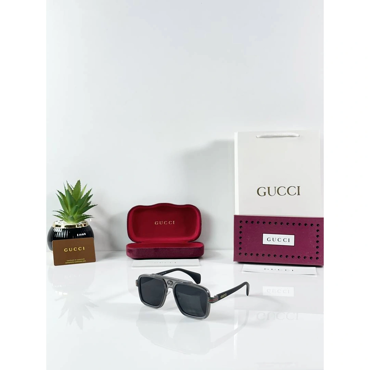 Luxury Gucci Sunglasses Mate Grey Black For Men (SOS384) - stayhit.in Luxury Gucci Sunglasses Mate Grey Black For Men (SOS384) - stayhit.in