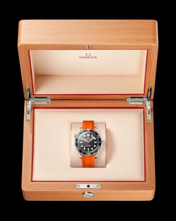 Luxury Omega Seamaster Diver Watch Automatic For Men (WS167) - stayhit.in Luxury Omega Seamaster Diver Watch Automatic For Men (WS167) - stayhit.in