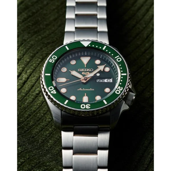 Luxury Seiko Sports Watch For Men (BOT3958) - stayhit.in Luxury Seiko Sports Watch For Men (BOT3958) - stayhit.in