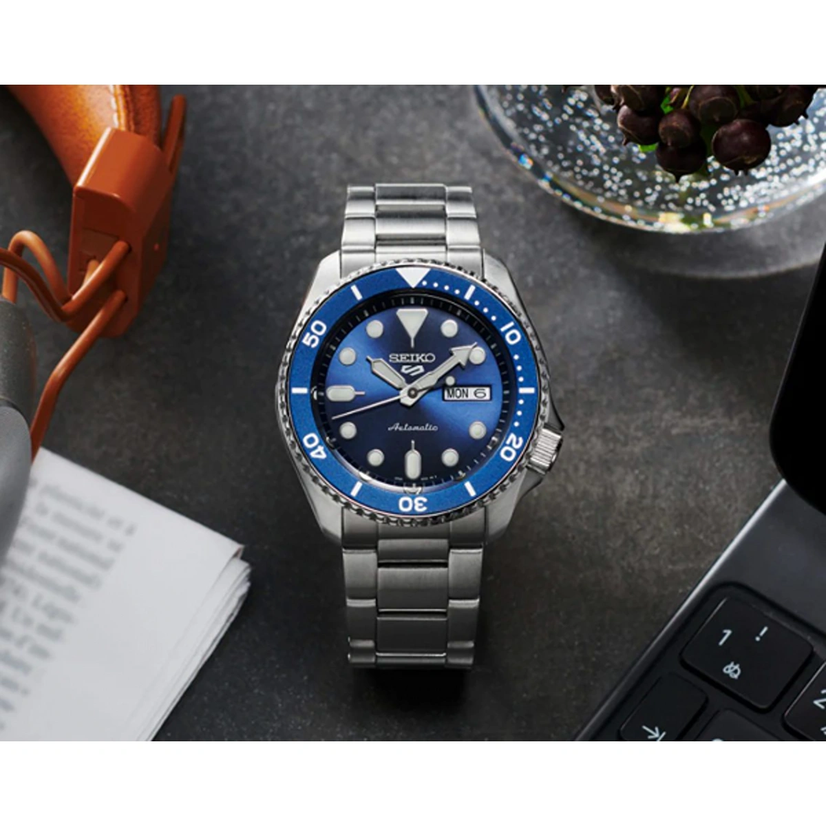 Luxury Seiko Sports Watch For Men (BOT3960) - stayhit.in Luxury Seiko Sports Watch For Men (BOT3960) - stayhit.in