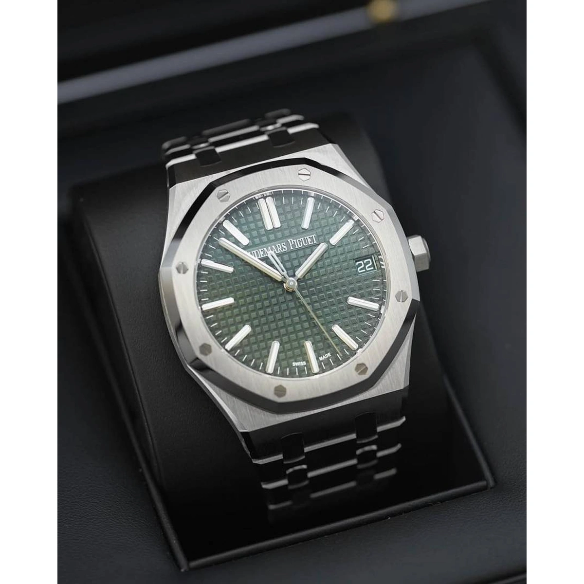 Premium Audemars Piguet Royal Oak Watch For Men (SOS08) - stayhit.in Premium Audemars Piguet Royal Oak Watch For Men (SOS08) - stayhit.in