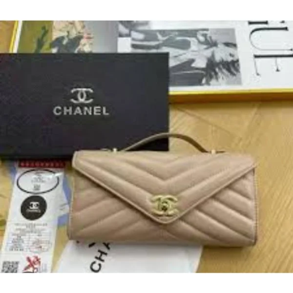 Premium Chanel Leather Handbag With Original Box For Women (BOT2822) - stayhit.in Premium Chanel Leather Handbag With Original Box For Women (BOT2822) - stayhit.in