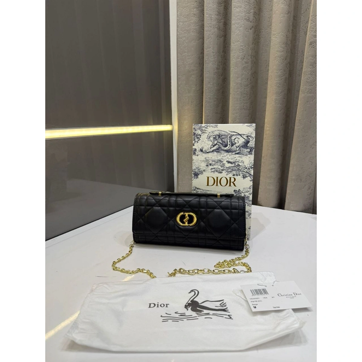 Premium Christian Dior Lambskin Top Handle Bag With Og Box For Women (LAB819) - stayhit.in Premium Christian Dior Lambskin Top Handle Bag With Og Box For Women (LAB819) - stayhit.in