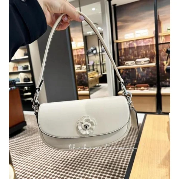 Premium Coach Emmy Saddle Shoulder Bag With Og Double Box For Women (BOT2652) - stayhit.in Premium Coach Emmy Saddle Shoulder Bag With Og Double Box For Women (BOT2652) - stayhit.in