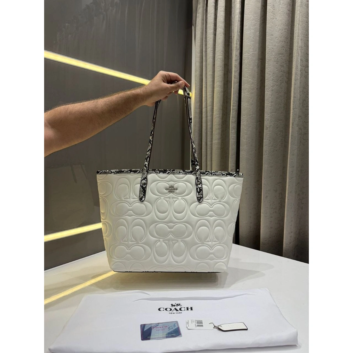Premium Coach Tote Bag White Snake Skin Print With Dust Bag For Women (LAB376) - stayhit.in Premium Coach Tote Bag White Snake Skin Print With Dust Bag For Women (LAB376) - stayhit.in