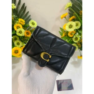 Premium Coach Wallet With Og Accessories For Women (BT209) - stayhit.in