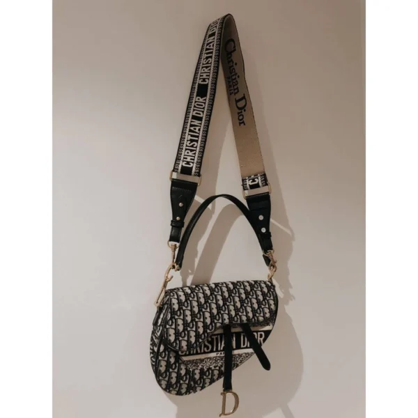 Premium Dior Saddle Oblique Bag Black With Og Box For Women (BT245) - stayhit.in Premium Dior Saddle Oblique Bag Black With Og Box For Women (BT245) - stayhit.in
