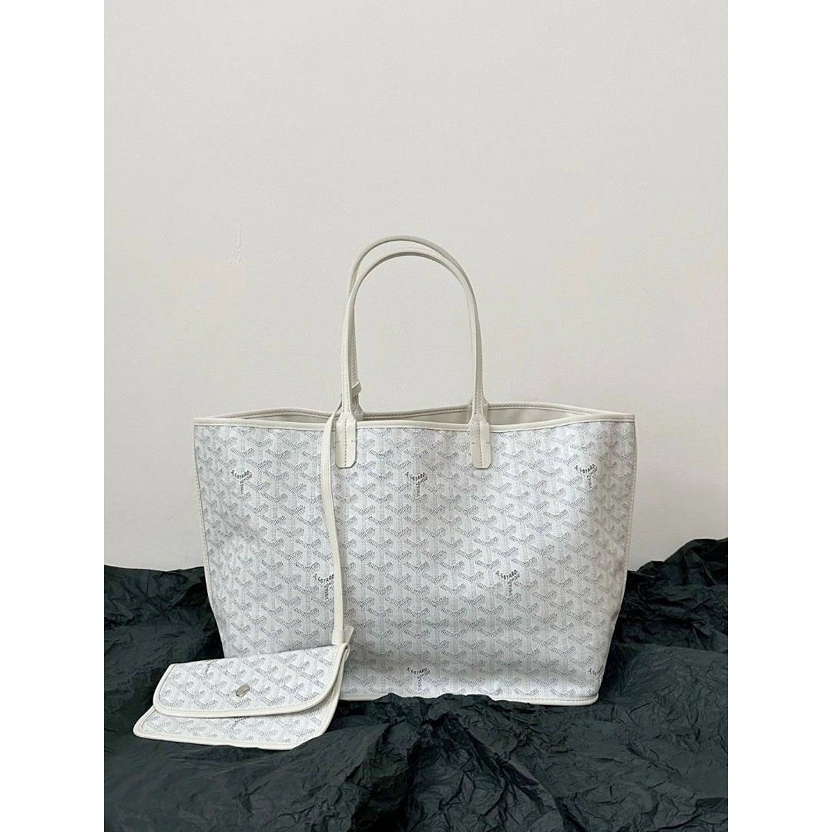 Premium Goyard Artios Tote Bag With Wallet Dust Cover For Women (BT281) - stayhit.in Premium Goyard Artios Tote Bag With Wallet Dust Cover For Women (BT281) - stayhit.in