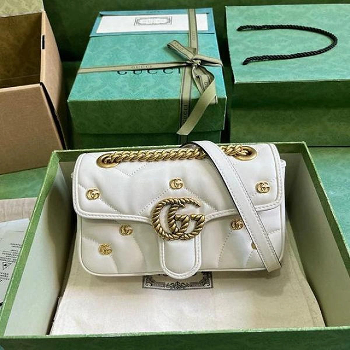Premium Gucci Gg Mormont Small Shoulder Bag With Double Box For Women (BOT2732) - stayhit.in Premium Gucci Gg Mormont Small Shoulder Bag With Double Box For Women (BOT2732) - stayhit.in