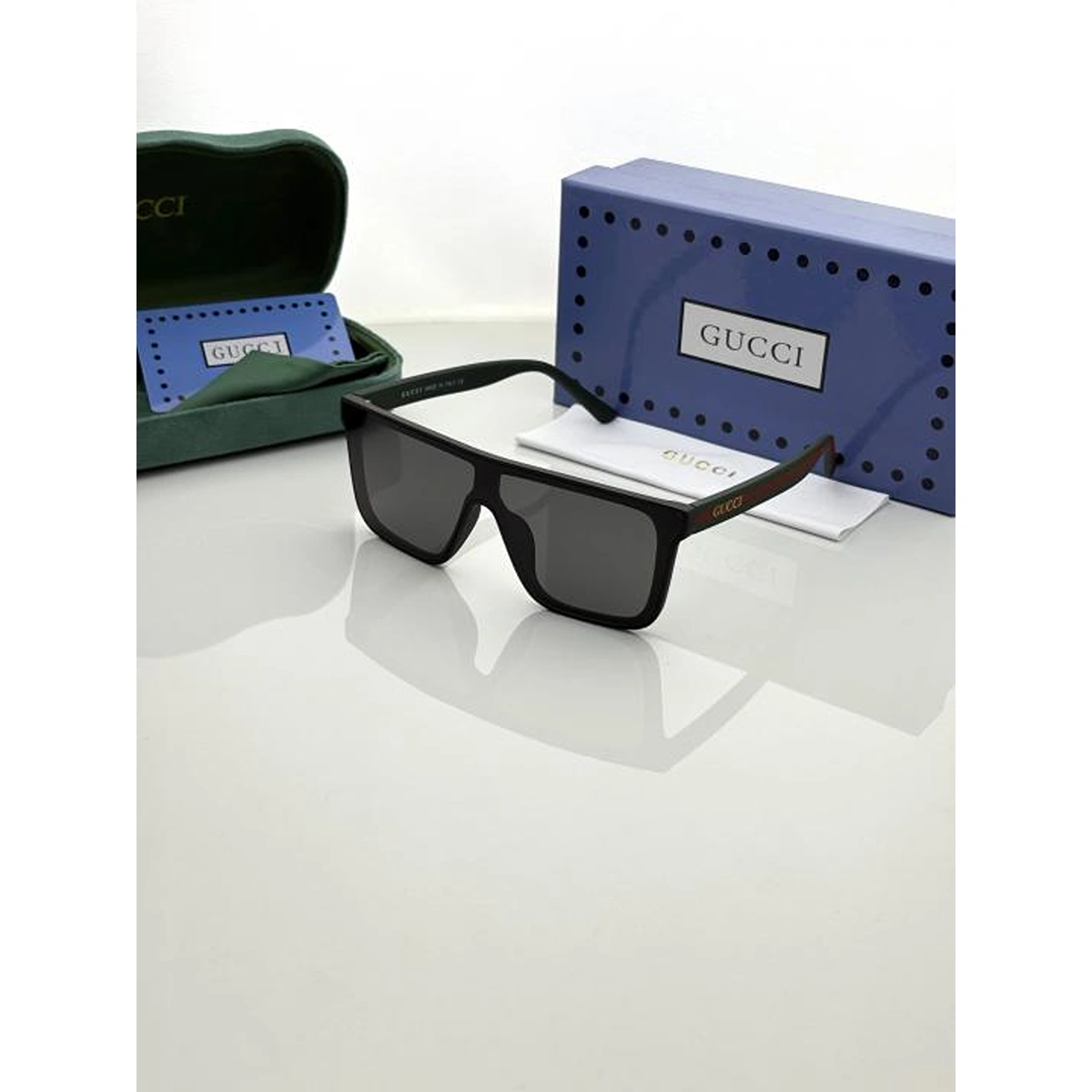 Premium Gucci Sunglasses Green Black For Men (WS42) - stayhit.in Premium Gucci Sunglasses Green Black For Men (WS42) - stayhit.in