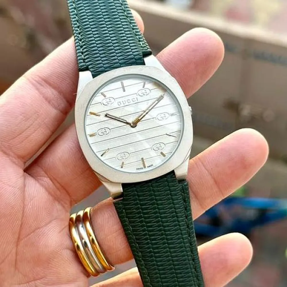Premium Gucci Watch For Men (SUP977) - stayhit.in Premium Gucci Watch For Men (SUP977) - stayhit.in