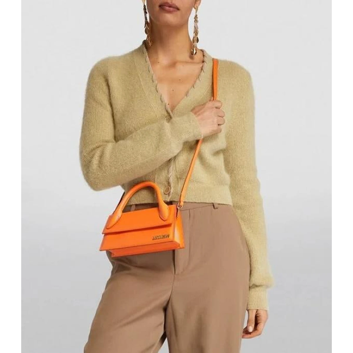 Premium Jacquemus Le Chiquito Handle Bag Orange For Women (BSF1700) - stayhit.in Premium Jacquemus Le Chiquito Handle Bag Orange For Women (BSF1700) - stayhit.in