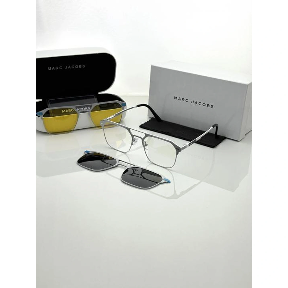 Premium Marc Jacobs Sunglasses Silver For Men (BOT3260) - stayhit.in Premium Marc Jacobs Sunglasses Silver For Men (BOT3260) - stayhit.in