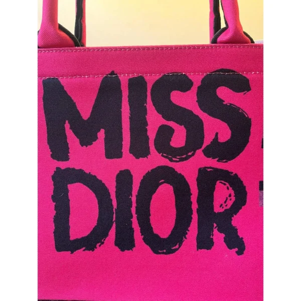 Premium Miss Dior Tote Bag With Og Box For Women (BT120) - stayhit.in Premium Miss Dior Tote Bag With Og Box For Women (BT120) - stayhit.in