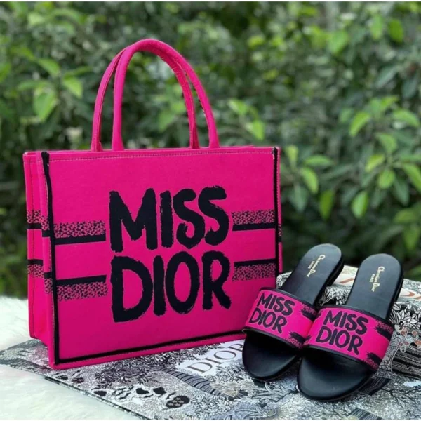 Premium Miss Dior Tote Bag With Og Box For Women (BT120) - stayhit.in Premium Miss Dior Tote Bag With Og Box For Women (BT120) - stayhit.in