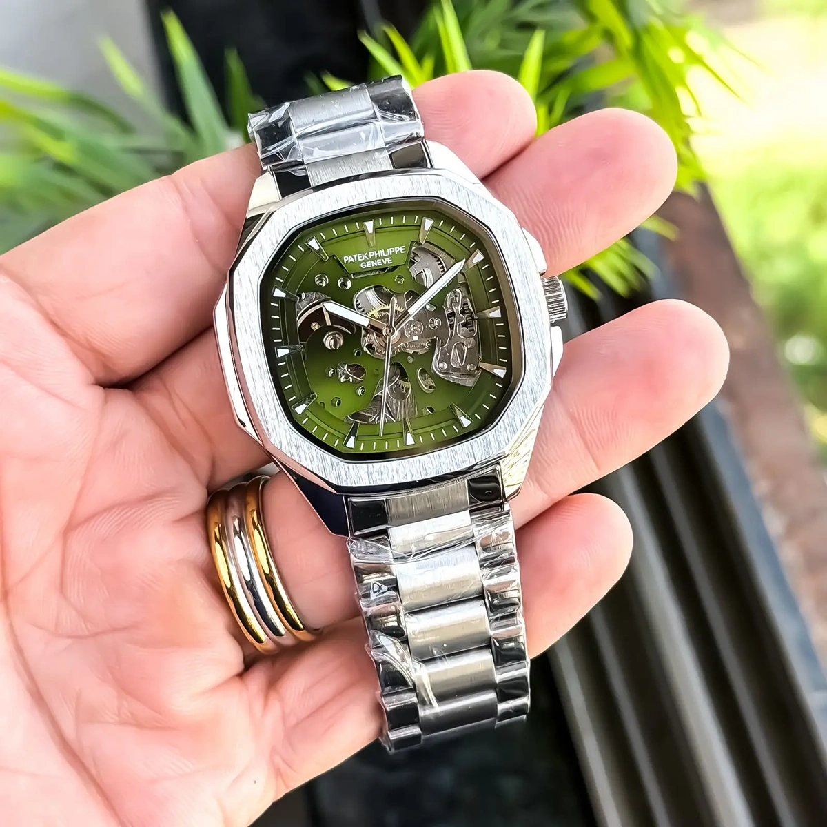 Premium Patek Philippe Watch Auto Silver Green For Men (JH451) - stayhit.in Premium Patek Philippe Watch Auto Silver Green For Men (JH451) - stayhit.in