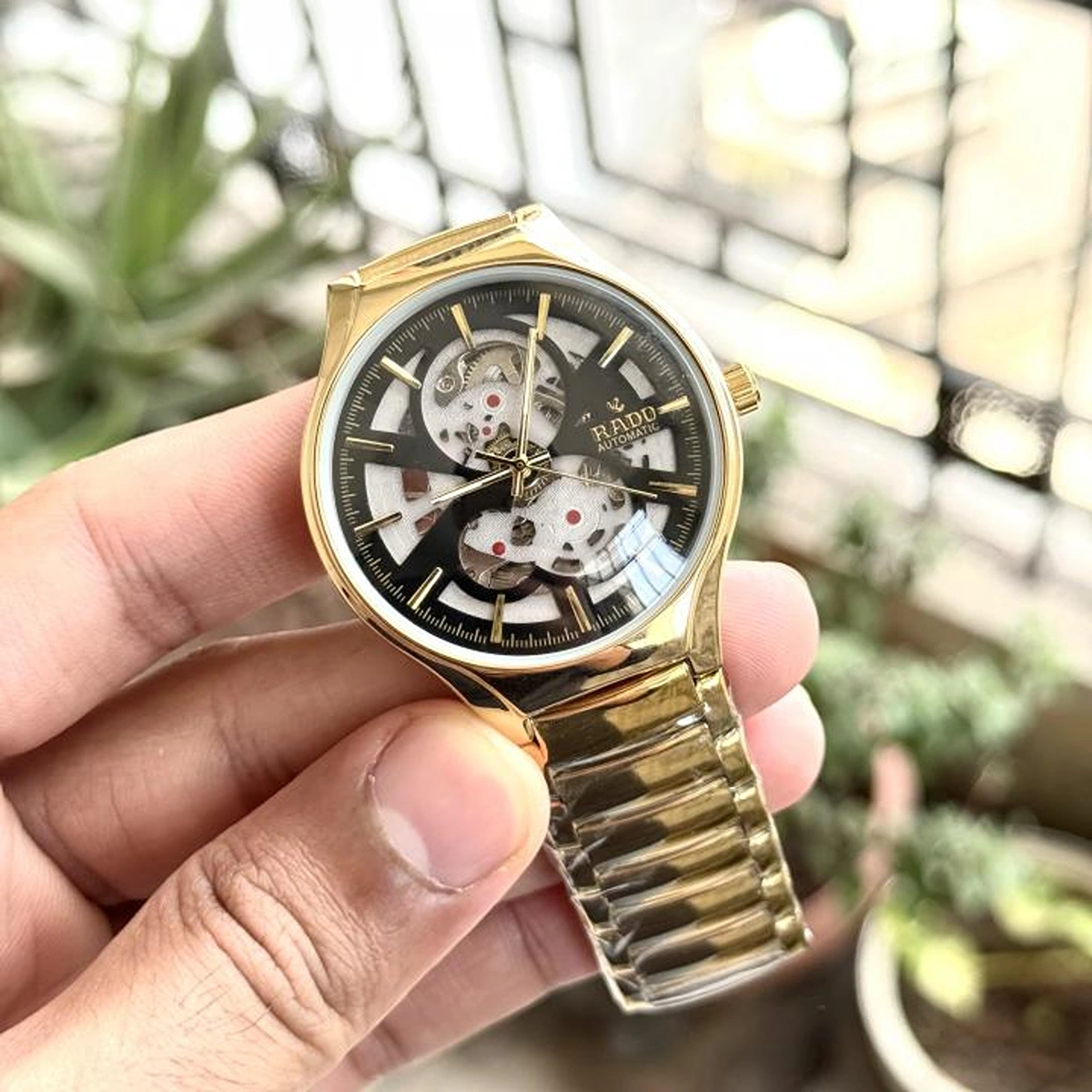 Premium Rado Automatic Watch Black Golden For Men (BOT3908) - stayhit.in Premium Rado Automatic Watch Black Golden For Men (BOT3908) - stayhit.in