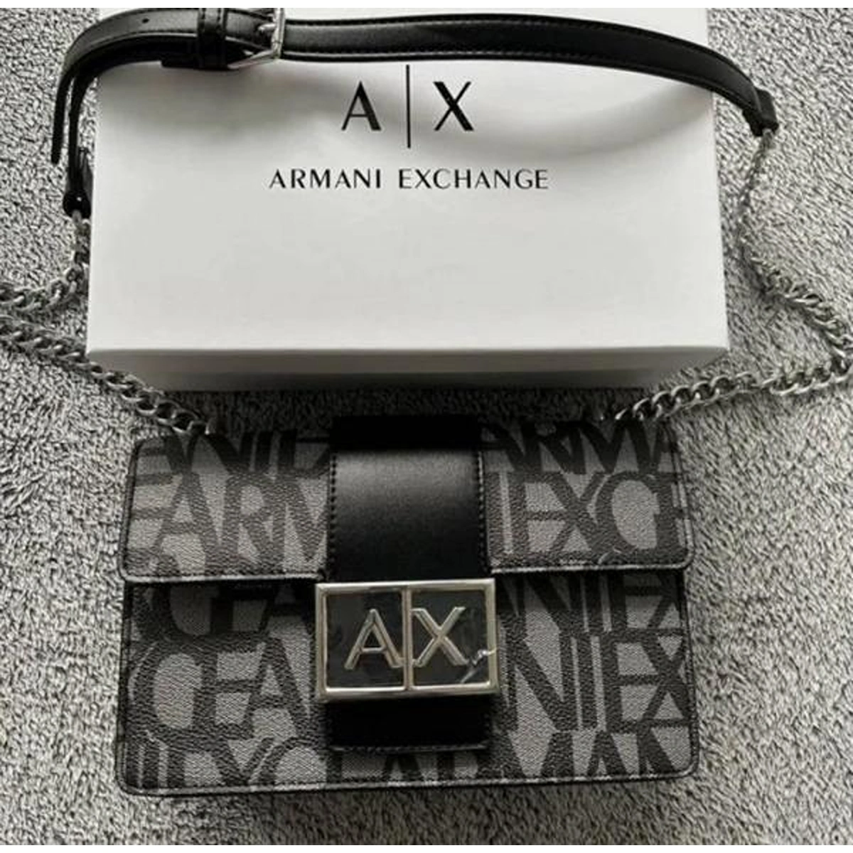 Stylish Armani Exchange Woven Bag With Box For Women (BOT3851) - stayhit.in Stylish Armani Exchange Woven Bag With Box For Women (BOT3851) - stayhit.in