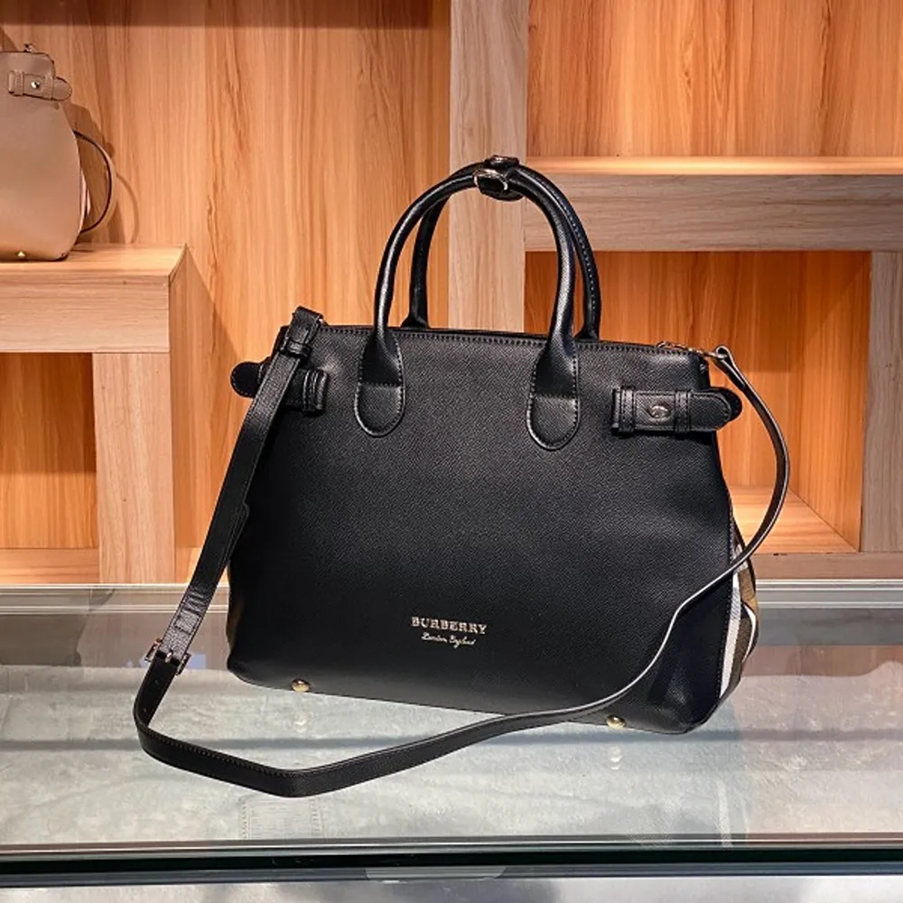 Stylish Burberry Handbag For Women (BOT1760) - stayhit.in Stylish Burberry Handbag For Women (BOT1760) - stayhit.in