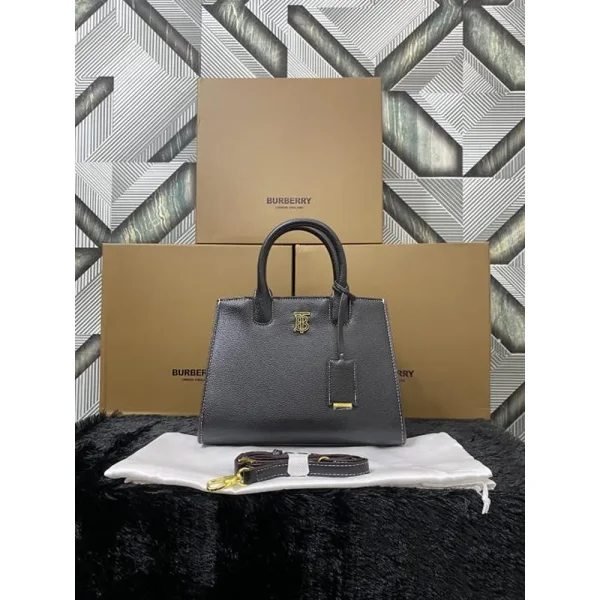 Stylish Burberry Handbag For Women (BOT1859) - stayhit.in Stylish Burberry Handbag For Women (BOT1859) - stayhit.in