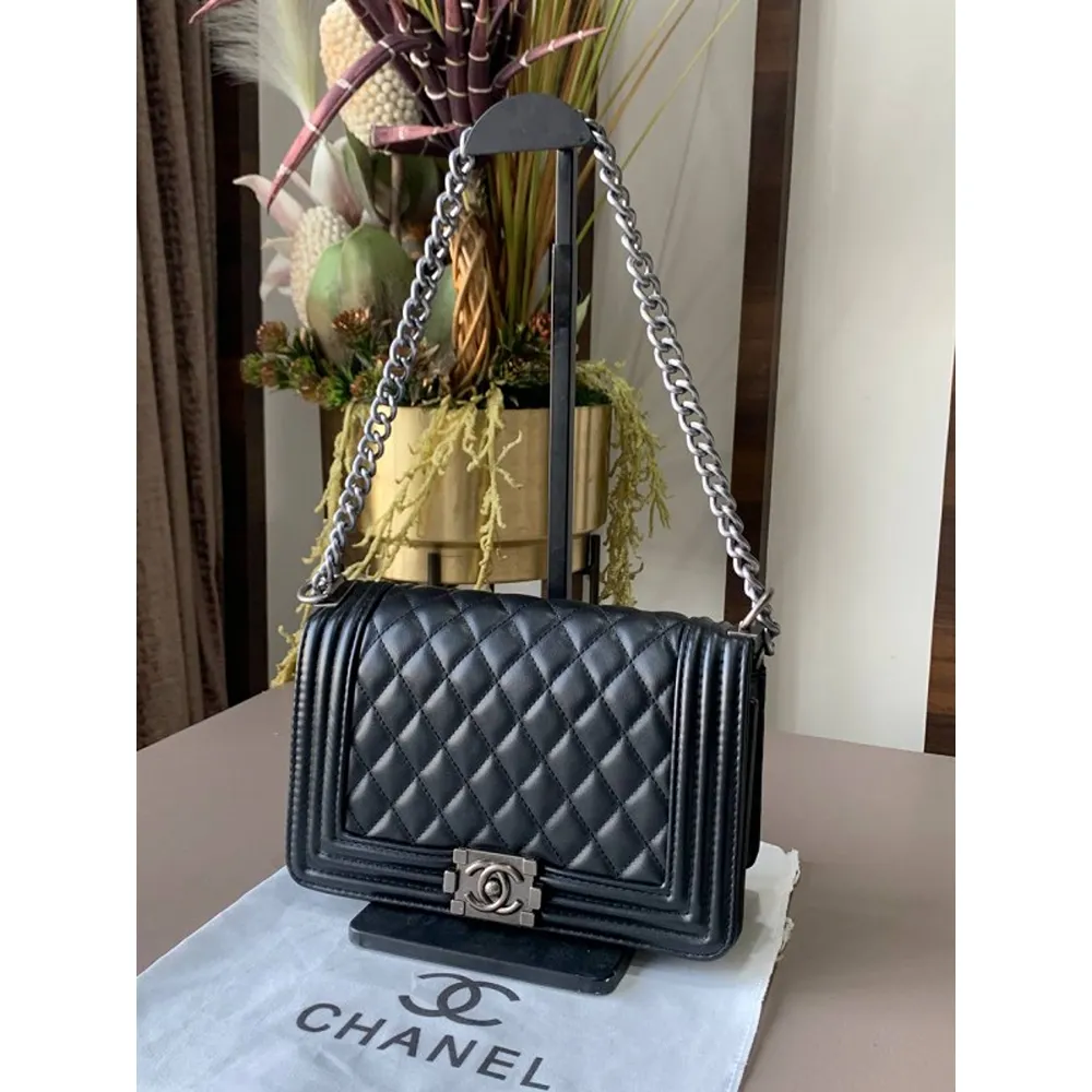 Stylish Chanel Handbag For Women (BOT1769) - stayhit.in Stylish Chanel Handbag For Women (BOT1769) - stayhit.in