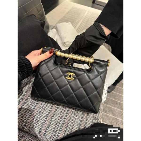 Stylish Chanel Pearl Flap Shoulder Bag With Og Box & Dust Bag For Women (LAB1060) - stayhit.in Stylish Chanel Pearl Flap Shoulder Bag With Og Box & Dust Bag For Women (LAB1060) - stayhit.in