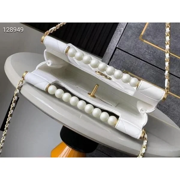 Stylish Chanel Pearl Flap Shoulder Bag With Og Box & Dust Bag For Women (LAB1061) - stayhit.in Stylish Chanel Pearl Flap Shoulder Bag With Og Box & Dust Bag For Women (LAB1061) - stayhit.in