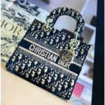 Stylish Christian Dior Bag With Og Box For Women (SUP8279) - stayhit.in
