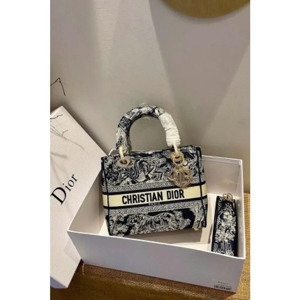 Stylish Christian Dior Bag With Og Box For Women (SUP8280) - stayhit.in Stylish Christian Dior Bag With Og Box For Women (SUP8280) - stayhit.in