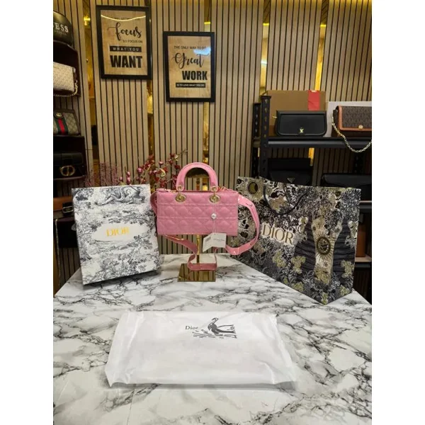 Stylish Christian Dior Handbag For Women (BOT1793) - stayhit.in Stylish Christian Dior Handbag For Women (BOT1793) - stayhit.in